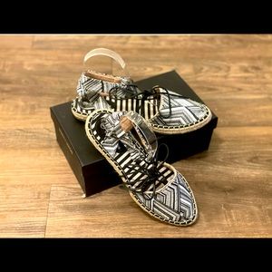 🖤🖤Women’s size 9 Espadrilles🧡🧡